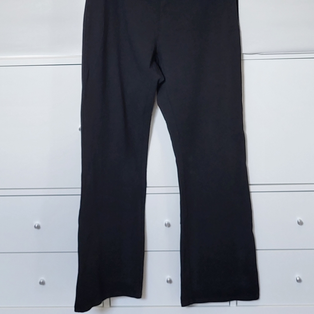 Old Navy yoga pants size small black